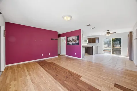 402 Sw Eastport Circle Port Saint Lucie FL 34953