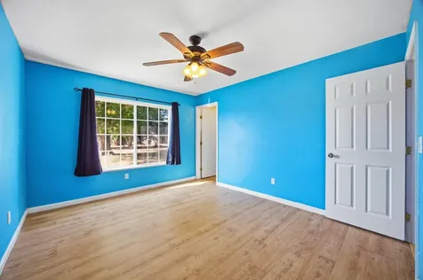 402 Sw Eastport Circle Port Saint Lucie FL 34953