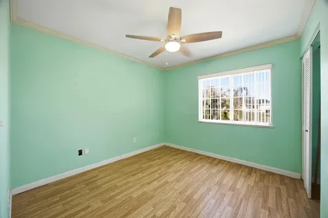 402 Sw Eastport Circle Port Saint Lucie FL 34953