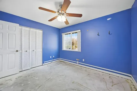 402 Sw Eastport Circle Port Saint Lucie FL 34953