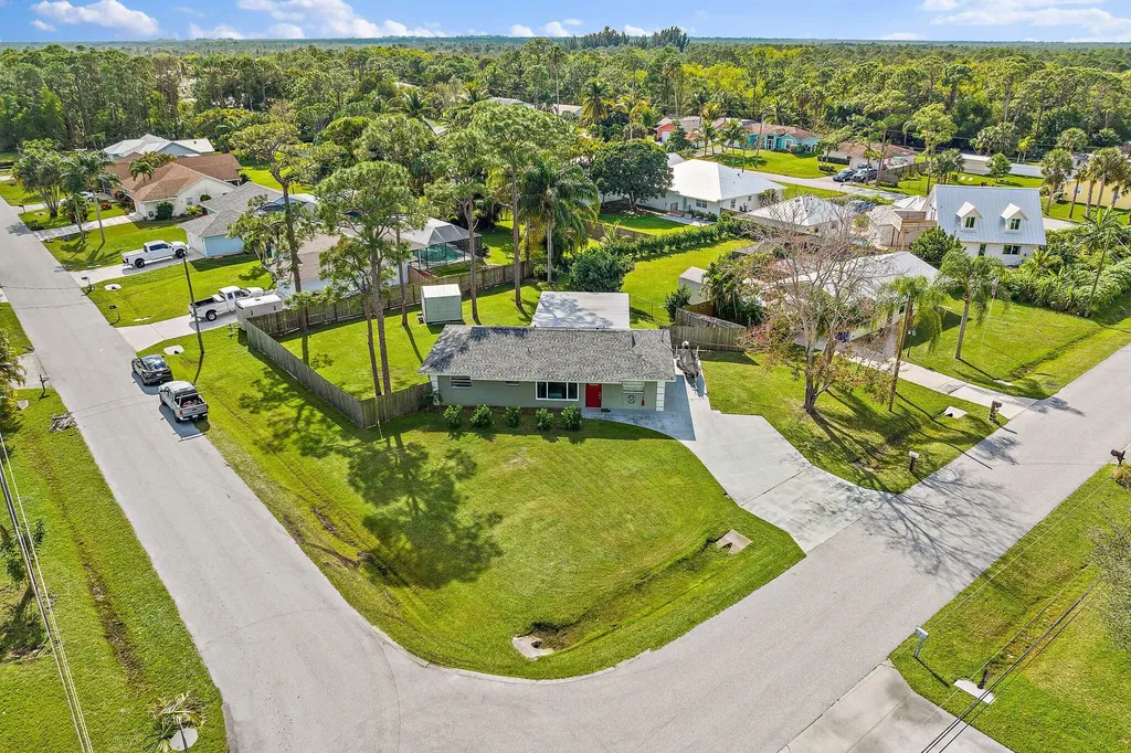 5854 SE Orange Blossom Trail Hobe Sound FL 33455