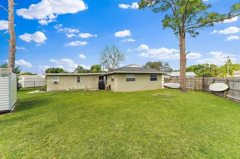 5854 SE Orange Blossom Trail Hobe Sound FL 33455