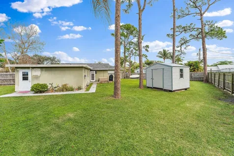 5854 SE Orange Blossom Trail Hobe Sound FL 33455
