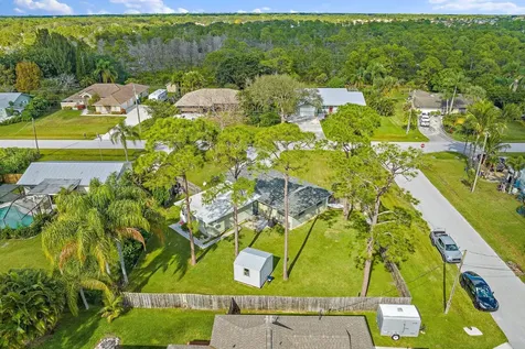 5854 SE Orange Blossom Trail Hobe Sound FL 33455