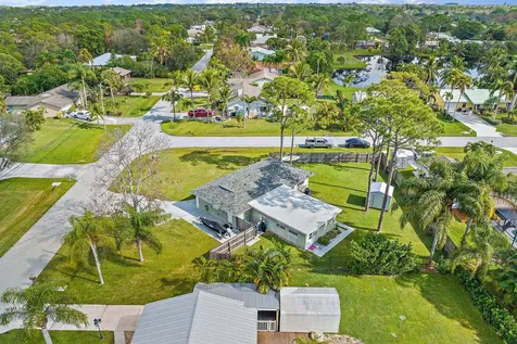 5854 SE Orange Blossom Trail Hobe Sound FL 33455