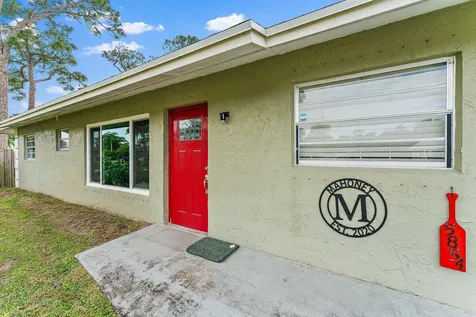 5854 SE Orange Blossom Trail Hobe Sound FL 33455