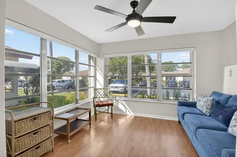 5230 Nesting Way Delray Beach FL 33484