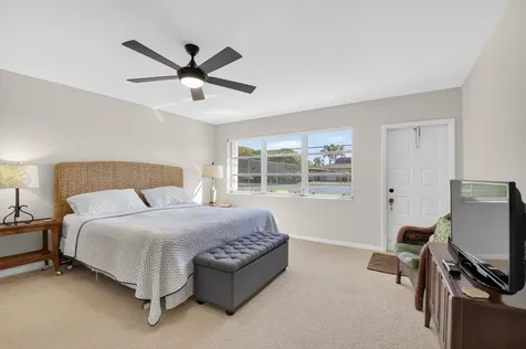 5230 Nesting Way Delray Beach FL 33484