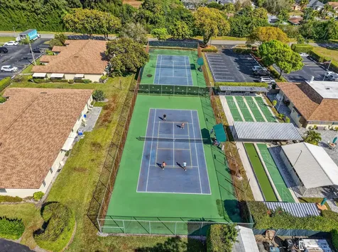 5230 Nesting Way Delray Beach FL 33484