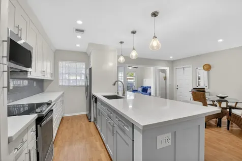 5230 Nesting Way Delray Beach FL 33484