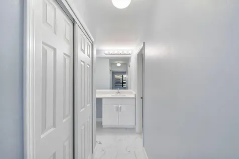 9960 Pineapple Tree Drive Boynton Beach FL 33436