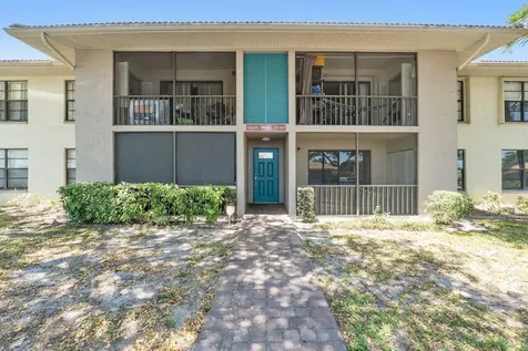 9960 Pineapple Tree Drive Boynton Beach FL 33436