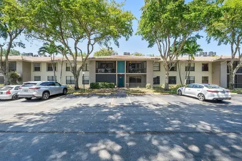 9960 Pineapple Tree Drive Boynton Beach FL 33436
