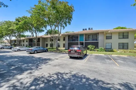 9960 Pineapple Tree Drive Boynton Beach FL 33436