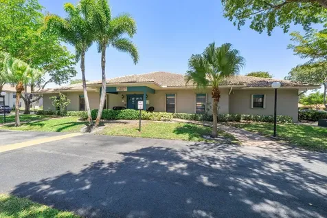 9960 Pineapple Tree Drive Boynton Beach FL 33436