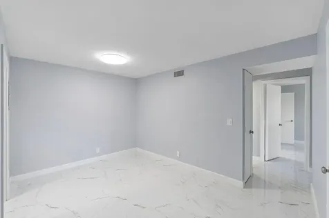 9960 Pineapple Tree Drive Boynton Beach FL 33436