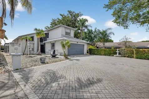 8706 Kimble Way Boca Raton FL 33433