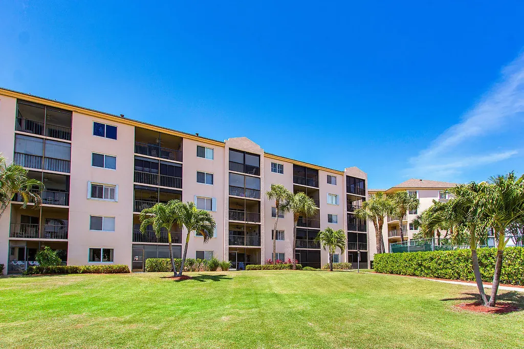 275 Palm Avenue Jupiter FL 33477