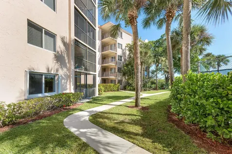 275 Palm Avenue Jupiter FL 33477