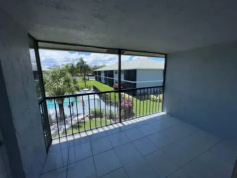 905 Southridge Road Delray Beach FL 33444