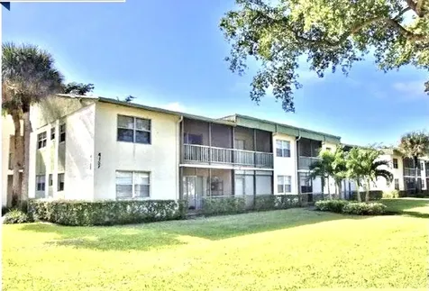 4141 NW 90th Avenue Coral Springs FL 33065