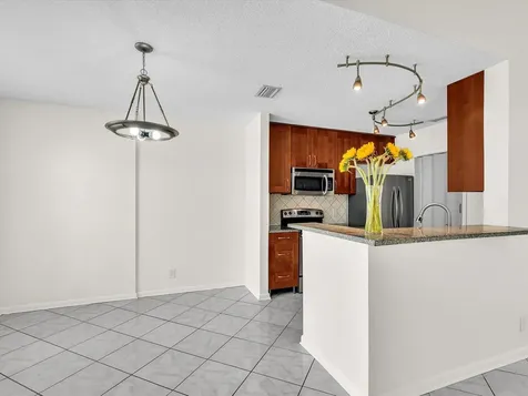 815 W Boynton Beach Boulevard Boynton Beach FL 33426
