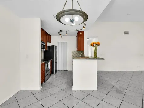 815 W Boynton Beach Boulevard Boynton Beach FL 33426