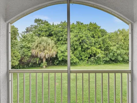815 W Boynton Beach Boulevard Boynton Beach FL 33426