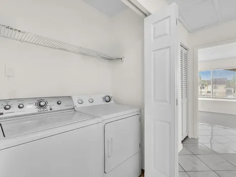 815 W Boynton Beach Boulevard Boynton Beach FL 33426