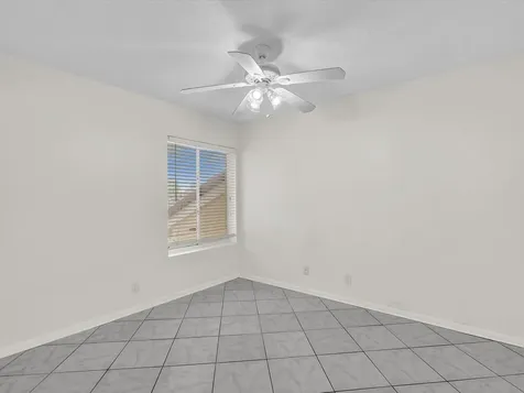 815 W Boynton Beach Boulevard Boynton Beach FL 33426