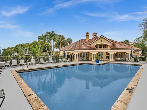 815 W Boynton Beach Boulevard Boynton Beach FL 33426