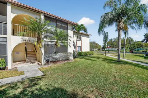 4996 Sable Pine Circle West Palm Beach FL 33417