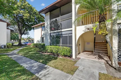 4996 Sable Pine Circle West Palm Beach FL 33417