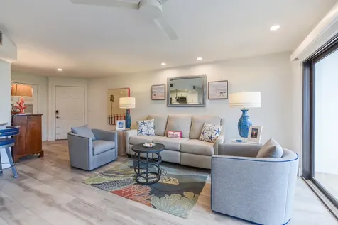 1605 S Us Highway 1 Jupiter FL 33477