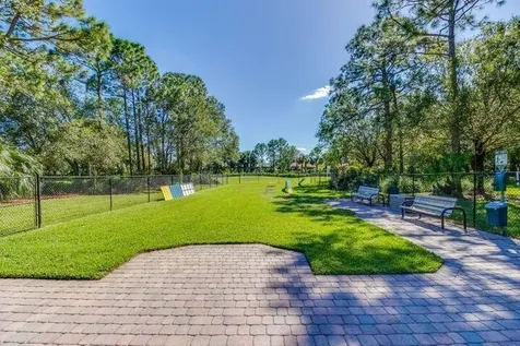 8052 Links Way Port Saint Lucie FL 34986