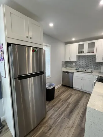 812 Burgundy Q Delray Beach FL 33484