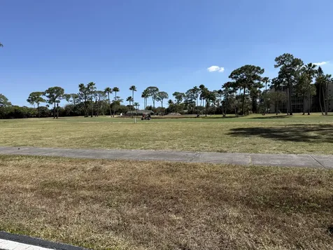 3524 Via Poinciana Lake Worth FL 33467