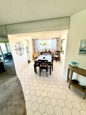 3524 Via Poinciana Lake Worth FL 33467