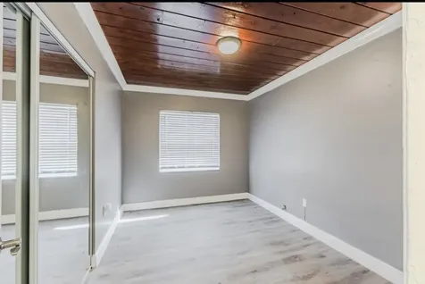 112 W 34th Street Riviera Beach FL 33404