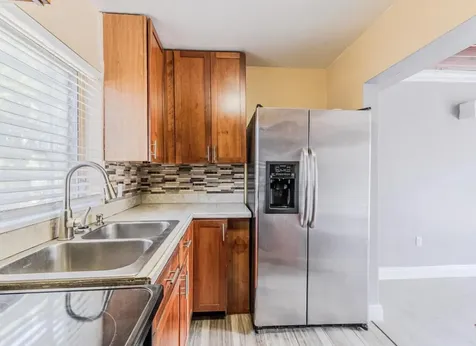 112 W 34th Street Riviera Beach FL 33404