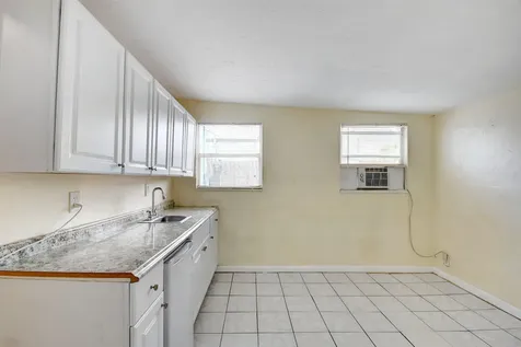 1109 S E Street Lake Worth Beach FL 33460