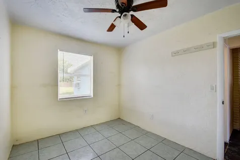 1109 S E Street Lake Worth Beach FL 33460