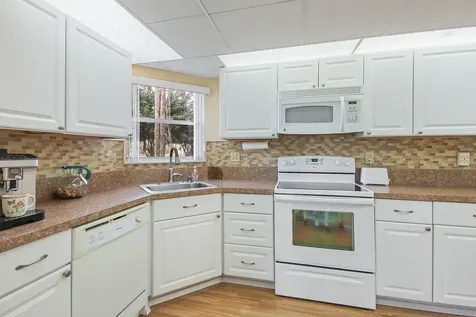3755 Via Poinciana Lake Worth FL 33467