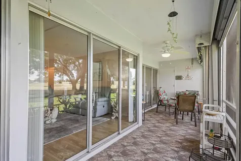 3755 Via Poinciana Lake Worth FL 33467