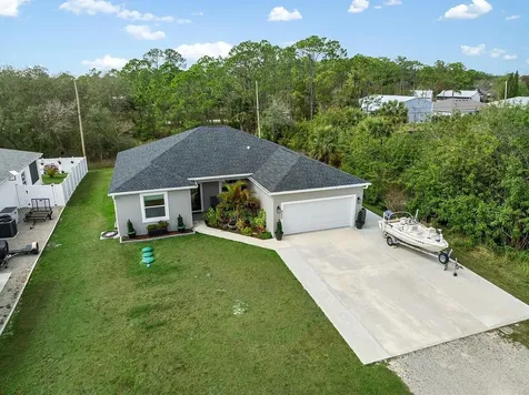 9225 103rd Court Vero Beach FL 32967