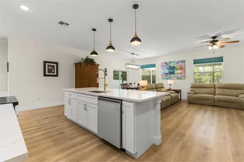 9225 103rd Court Vero Beach FL 32967