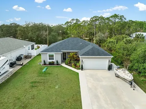 9225 103rd Court Vero Beach FL 32967