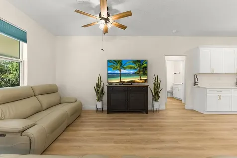 9225 103rd Court Vero Beach FL 32967