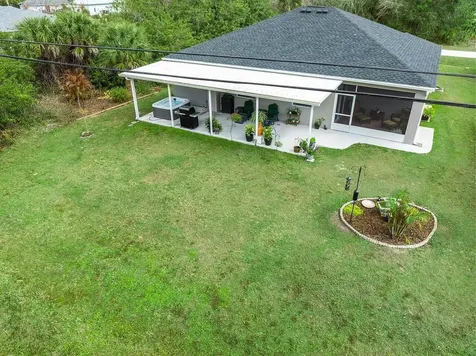 9225 103rd Court Vero Beach FL 32967