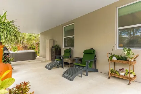 9225 103rd Court Vero Beach FL 32967